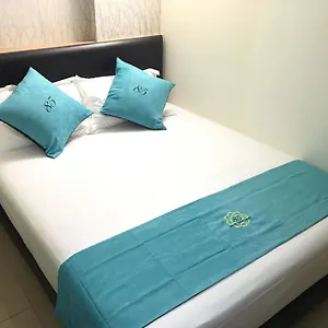 85 Garden Hotel Singapore